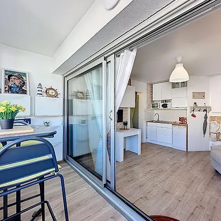De La Mer-2 By Interhome *