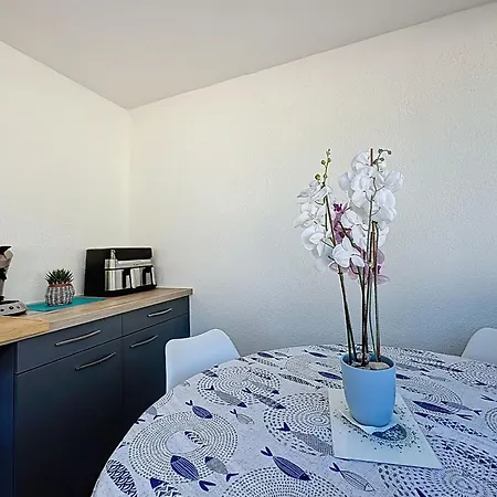 De La Mer-2 By Interhome La Bernerie-en-Retz